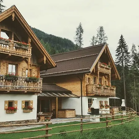 Almidylle Alpesi faház Sankt Martin am Tennengebirge